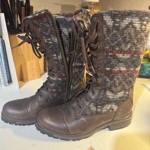 Woolrich Brown and Gray Women's Boots